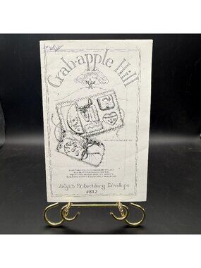 Crabapple Hill Arlyn’s Embroidery Envelope Wool Felt Sewing Pattern #812 Uncut